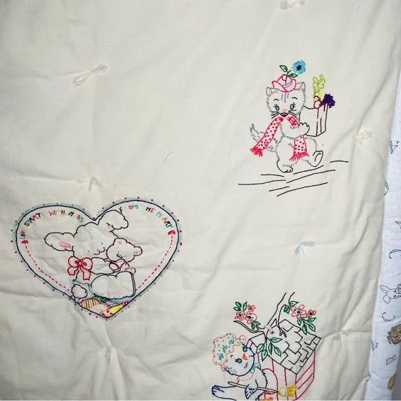 Vintage hand embroidered baby quilt with birds and animals precious moments - Picture 7 of 12
